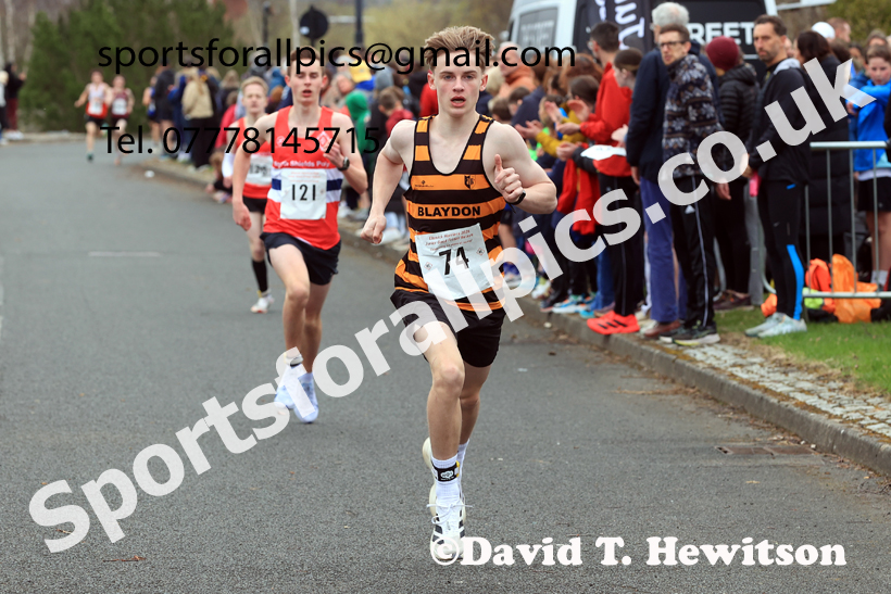 Boys and Girls Under-16s, 2026 Elswick Harriers Good Friday Road Relays and Young Athletes, Newburn,  Newcastle upon Tyne. Photo: David T. Hewitson/Sports for All Pics